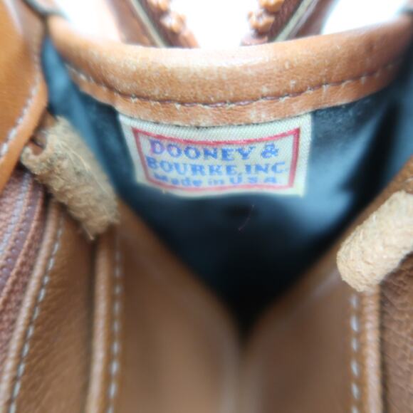 Vintage 90s Dooney & Bourke Black and Tan Leather Crossbody Bag Purse - Picture 8 of 9